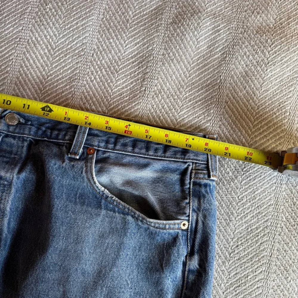 Levis good used